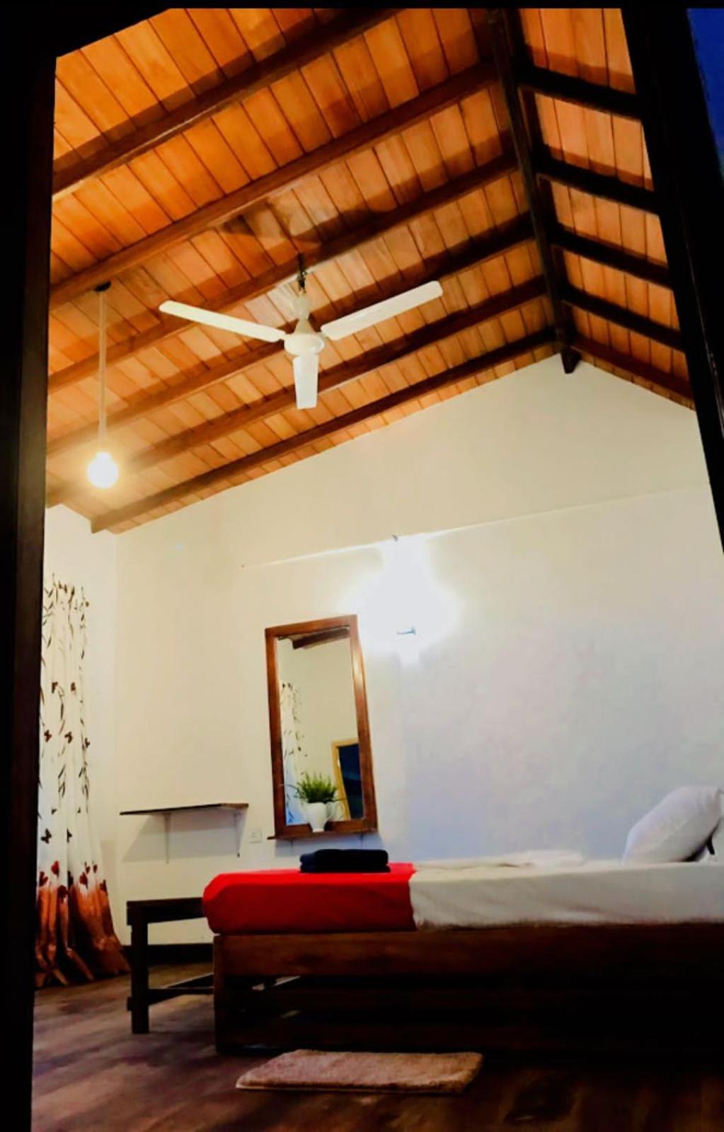 Minthu Homestay Ella Extérieur photo